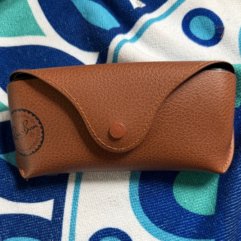 Ray-Ban Tan Leather Sunglasses Case